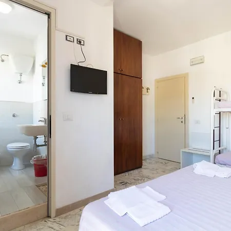 Hotel Altamira *