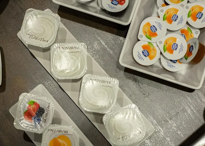 Отель Altamira Розето-дельи-Абруцци