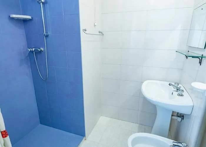 Отель Altamira *