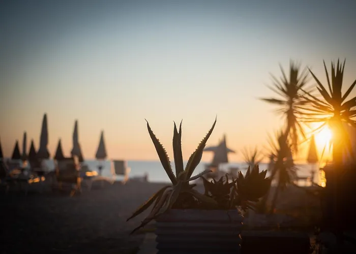 Altamira Отель *