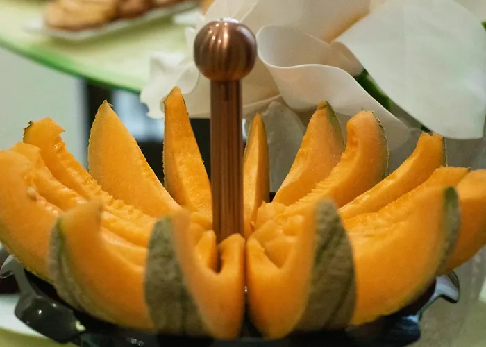 Отель Altamira Розето-дельи-Абруцци